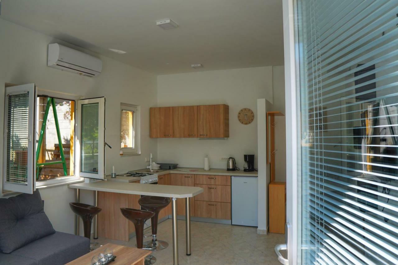Apartman Cro Garden Apartman Zára Kültér fotó