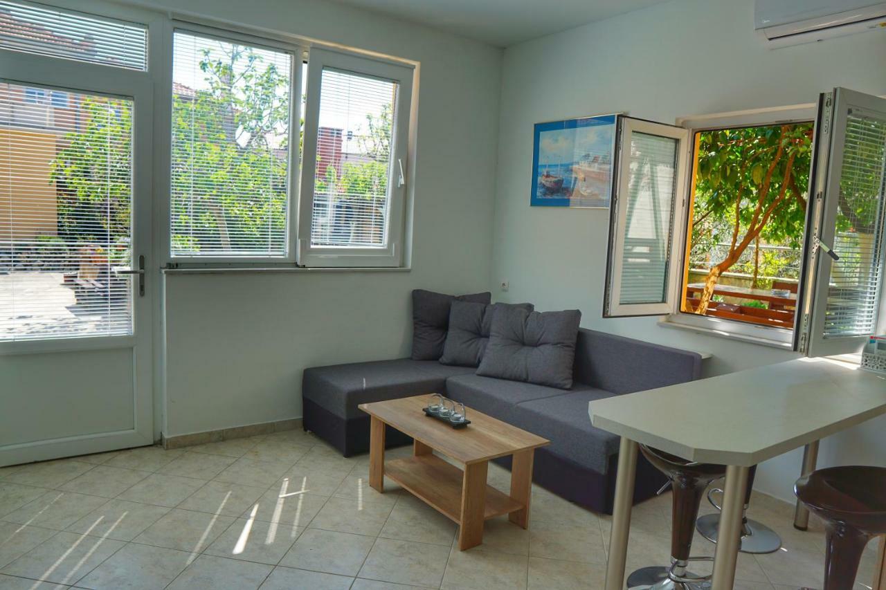 Apartman Cro Garden Apartman Zára Kültér fotó